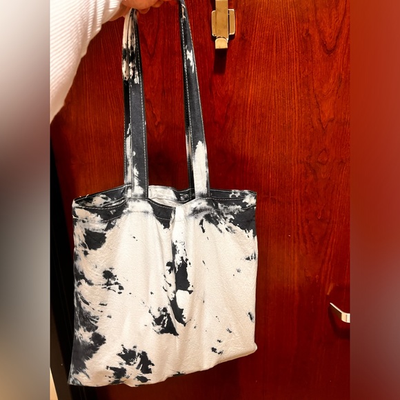 Harry Potter theme tiedie canvas tote - Picture 4 of 5